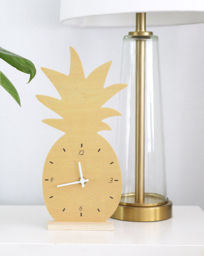 *Pineapple Shaped Clock with Base