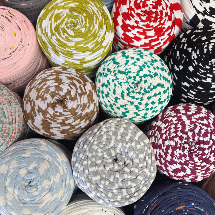 Printed Recycled T-Shirt Fabric Yarn - Tutti Frutti