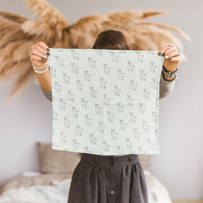 Baby Swaddles and Burp Cloths from Breathable Muslin